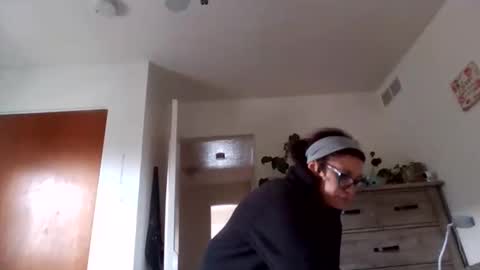 Soley online show from February 17, 5:34 pm