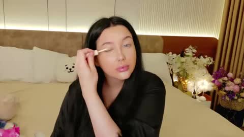 Felicia Herceg online show from January 7, 3:28 pm