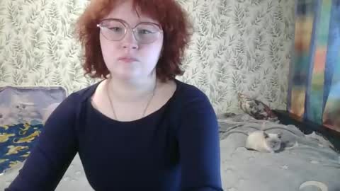 felicity_play online show from April 30, 6:07 am