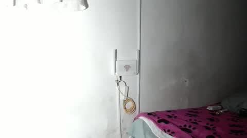 Snapshot of felipe227 chatting on March 7, 3:51 am jhonatan felipe online show from March 7, 3:51 am