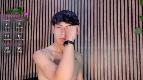 felipe_boy_18 online show from October 10, 5:57 am