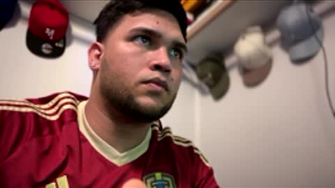 felipeluisrf online show from January 18, 5:49 am