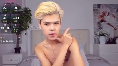 Felix online show from March 5, 10:32 pm