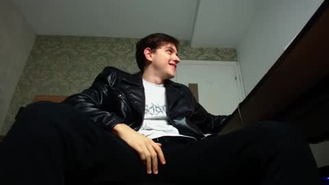Snapshot of felixstark chatting on October 12, 4:38 am FelixStark online show from October 12, 4:38 am