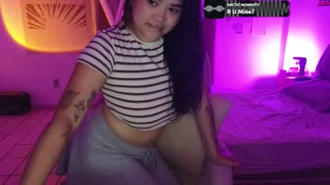 felurianfleurfae online show from April 13, 9:30 pm