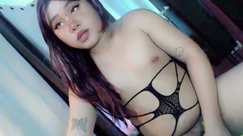 Snapshot of femboy_veronica chatting on September 28, 4:10 am femboy_veronica online show from September 28, 4:10 am