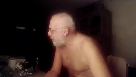Snapshot of femdom_sub chatting on February 9, 3:53 am femdom_sub online show from February 9, 3:53 am