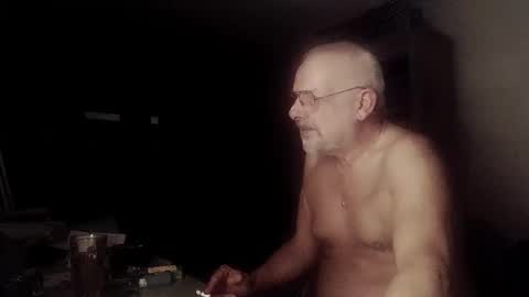 Snapshot of femdom_sub chatting on February 19, 4:44 am femdom_sub online show from February 19, 4:44 am