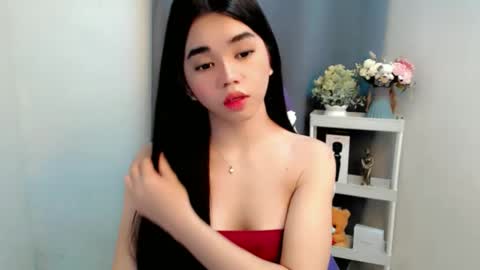 Snapshot of femylove chatting on September 16, 2:13 am YOUR BEAUTIFUL ASIANFHEMY online show from September 16, 2:13 am