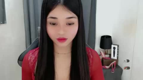 Snapshot of femylove chatting on March 10, 3:09 pm YOUR BEAUTIFUL ASIANFHEMY online show from March 10, 3:09 pm