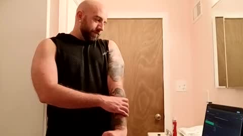 fenrir226453 online show from April 14, 11:24 am