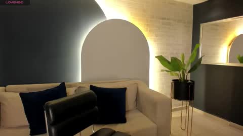 Snapshot of fernandax1_ chatting on October 7, 11:17 am FER online show from October 7, 11:17 am
