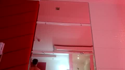 fernandodotado33 online show from November 2, 9:37 pm