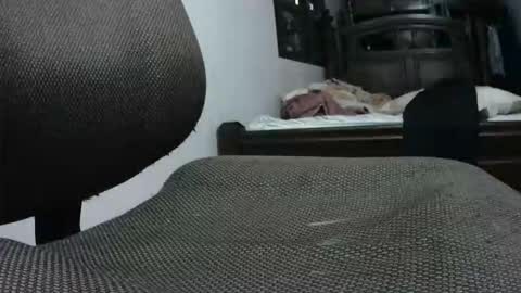 fescarf1991 online show from September 10, 4:02 am