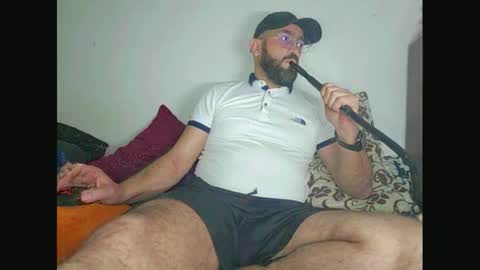 Le prence unconnu online show from February 2, 11:00 pm