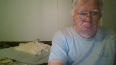 fewxtrapounds985 online show from October 1, 1:10 pm