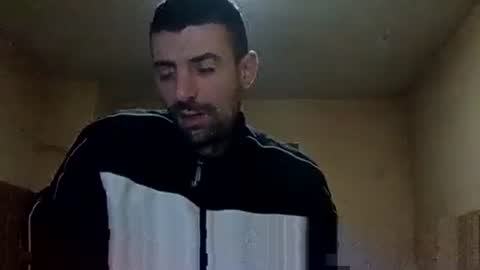 Snapshot of fffjj021 chatting on December 17, 5:07 am Raised in 90s online show from December 17, 5:07 am