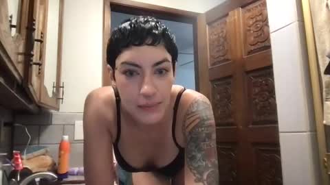 fgsammie online show from September 30, 8:19 pm