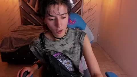   online show from February 23, 12:16 pm