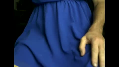Snapshot of fifi010203 chatting on September 23, 7:13 am fifi010203 online show from September 23, 7:13 am