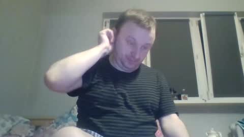 Snapshot of filipek757 chatting on October 14, 7:39 pm filipek757 online show from October 14, 7:39 pm