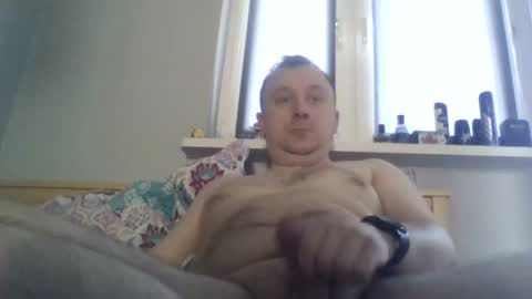 Snapshot of filipek757 chatting on September 24, 9:16 am filipek757 online show from September 24, 9:16 am