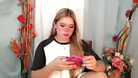 Snapshot of filipina_slutty69xxx chatting on February 18, 5:31 am  Angela  DONT FORGET TO FOLLOW AND GIVE ME APPRECIATION online show from February 18, 5:31 am