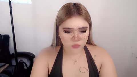 Snapshot of filipina_slutty69xxx chatting on September 10, 2:12 am  Angela  DONT FORGET TO FOLLOW AND GIVE ME APPRECIATION online show from September 10, 2:12 am