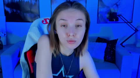 cap and Lana  online show from January 16, 7:49 am