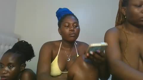 melanie online show from November 30, 11:50 am