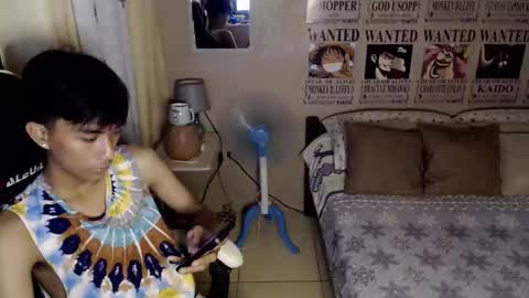 fineboii_rey18 online show from March 26, 5:46 am