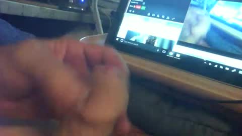 fingerwank online show from November 2, 3:17 am