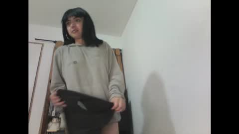 finnky1 online show from April 3, 2:51 am