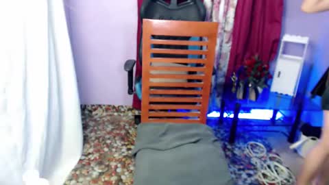 FIONA online show from January 4, 9:09 pm