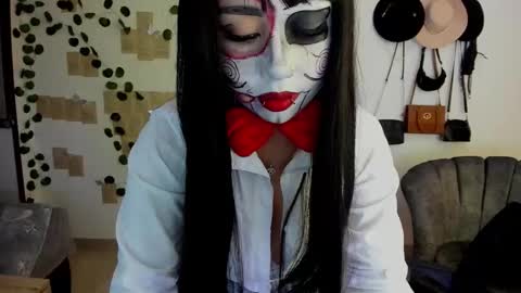     online show from October 18, 3:11 am