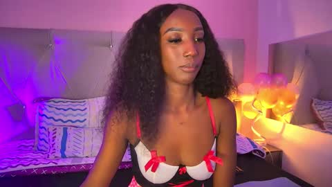 Fiorela Lenin  online show from November 1, 3:00 pm