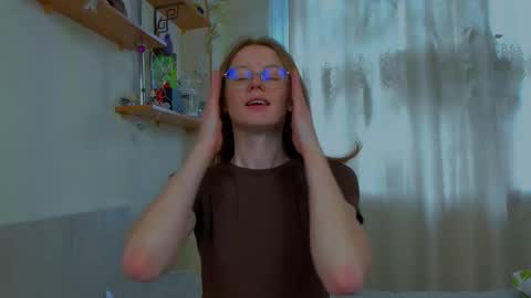 fire_luna online show from March 26, 9:25 am