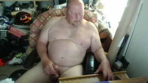 fishwarrior69 online show from September 16, 7:50 pm