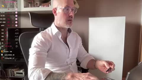 Snapshot of fit_rubinho chatting on January 29, 12:35 pm Rubn online show from January 29, 12:35 pm