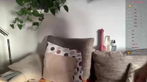 Snapshot of fit_rubinho chatting on February 23, 3:51 pm Rubn online show from February 23, 3:51 pm