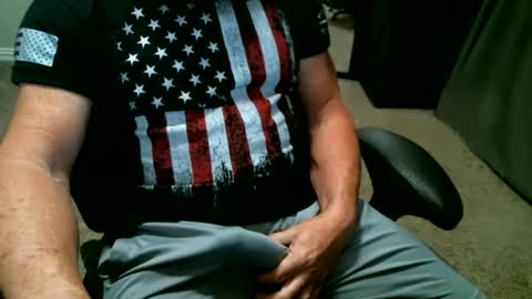 Snapshot of fitguy40 chatting on September 28, 3:15 am fitguy40 online show from September 28, 3:15 am
