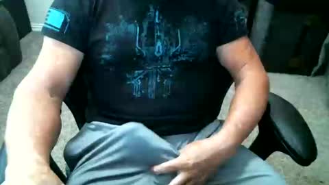 Snapshot of fitguy40 chatting on September 10, 7:15 pm fitguy40 online show from September 10, 7:15 pm