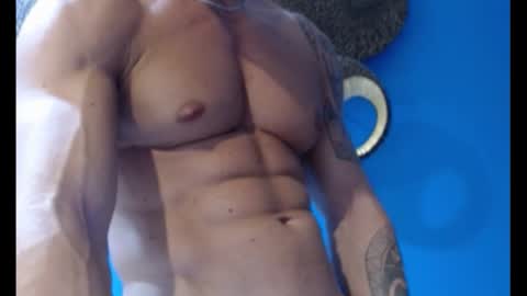 Snapshot of fitness1989 chatting on October 17, 8:51 am fitness1989 online show from October 17, 8:51 am