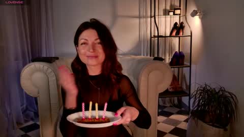 fka Ammy online show from October 19, 8:30 am