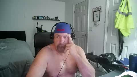 Florida guy online show from November 20, 4:11 am