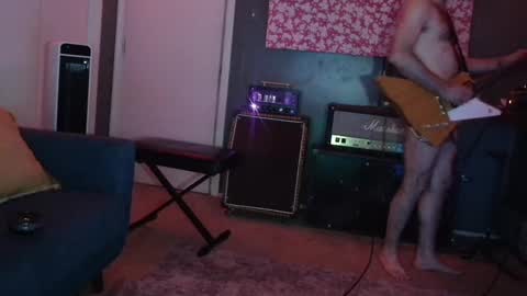 Flannel Dong online show from September 30, 10:15 am