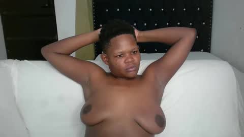 flaquo1 online show from November 2, 11:54 am