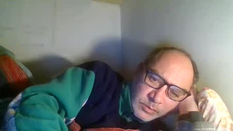 Carlo online show from April 4, 9:44 pm