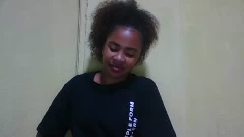 Snapshot of fleurissa chatting on October 13, 7:49 pm fleurissa online show from October 13, 7:49 pm