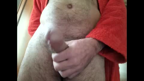 Snapshot of flippe64 chatting on December 16, 8:41 am flippe64 online show from December 16, 8:41 am